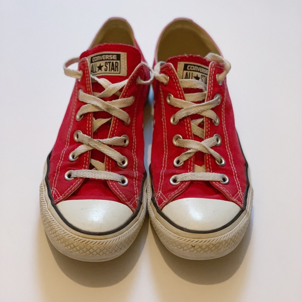 Red Converse